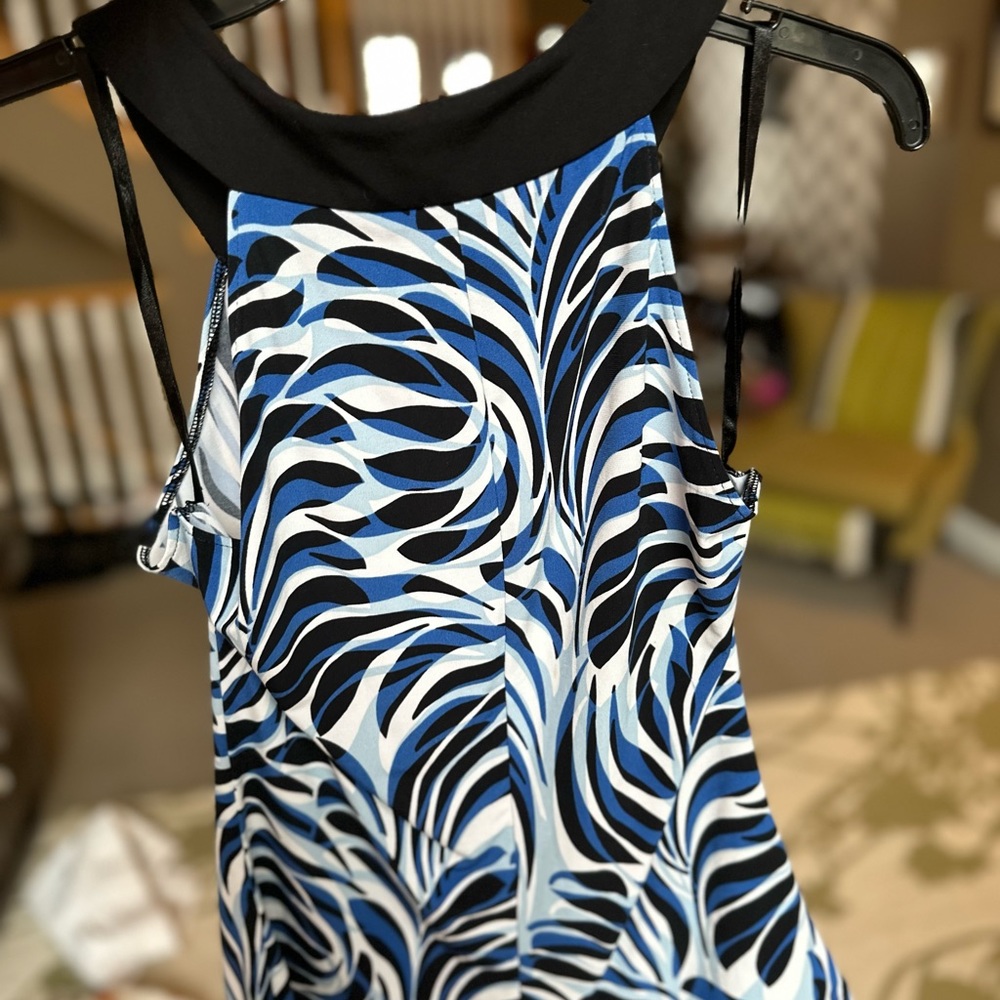 Tahari Blue Patterned Blouse - image 3